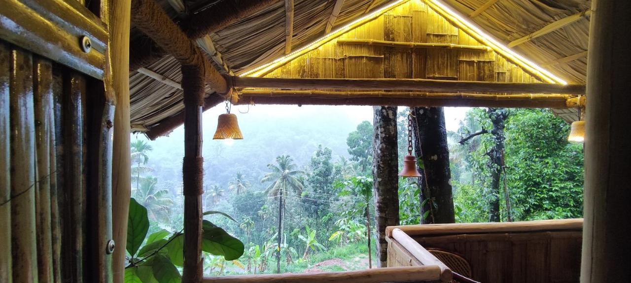 Fab - Bamboo Hut With Open Shower Муннар Экстерьер фото
