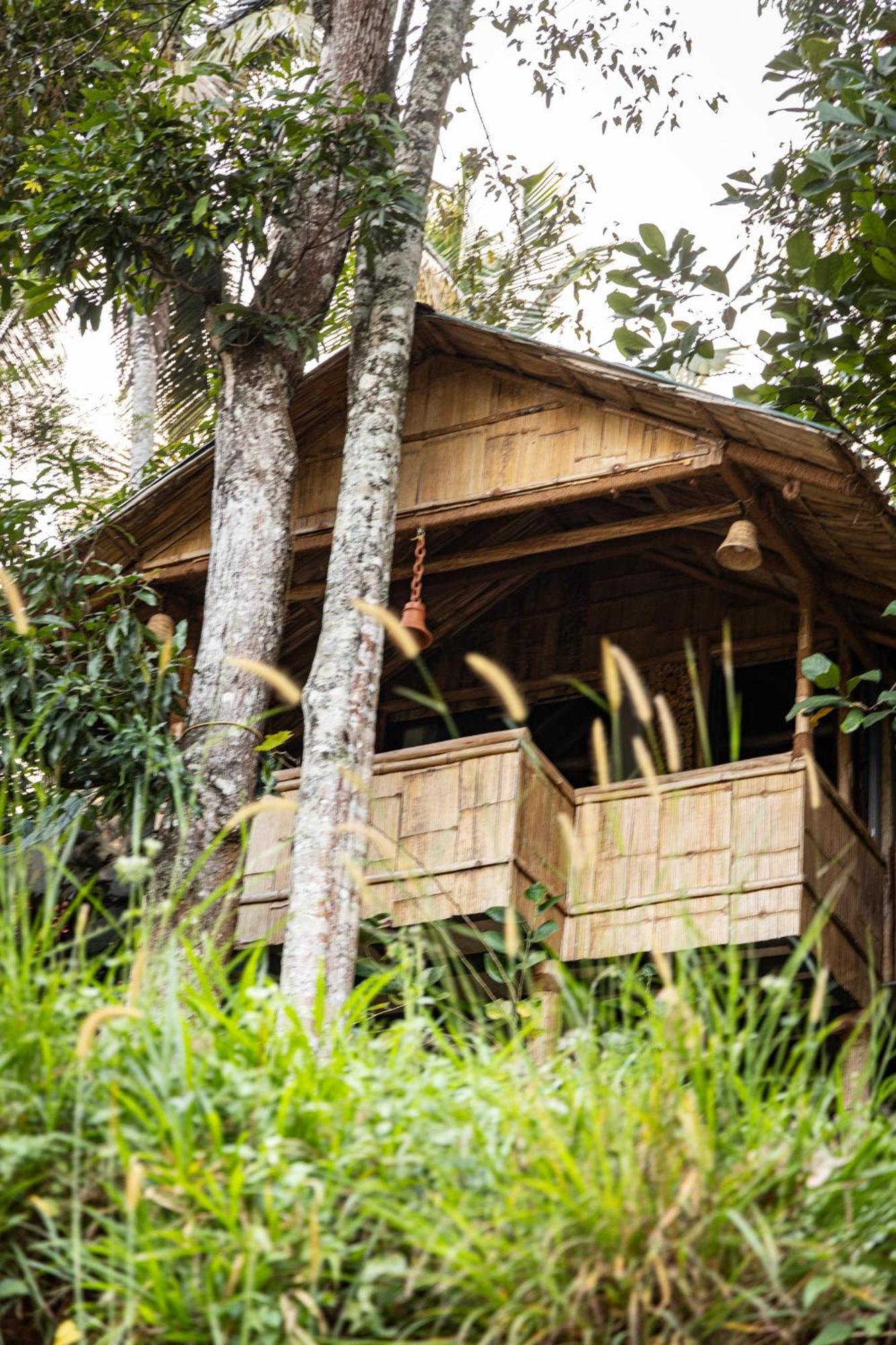 Fab - Bamboo Hut With Open Shower Муннар Экстерьер фото